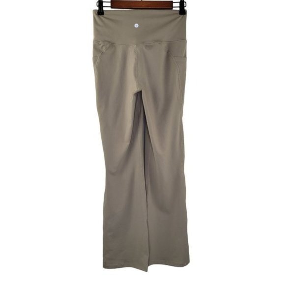 Baleaf desert flare pocket legging pants Size Small NEW - Picture 6 of 6